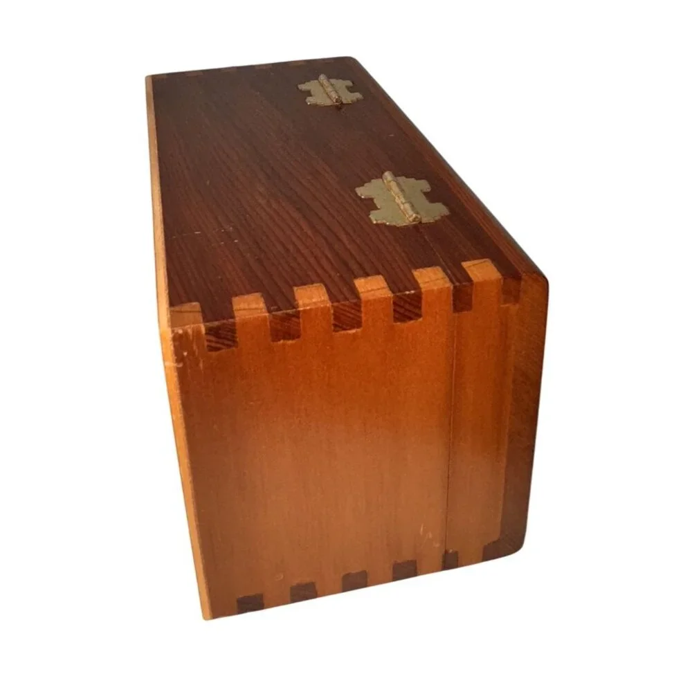 Wooden dovetailed Pet Ashes Keepsake Box Hinged Lid brass plaque - Picture 5 of 8